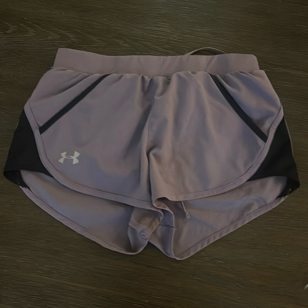 Underarmor Women’s Shorts with Liner Small